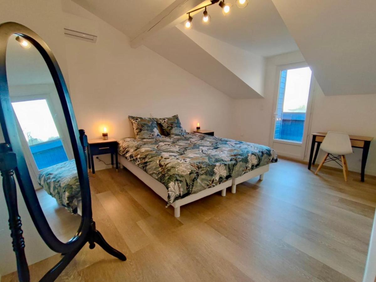 Domaine Des Hugons Villa Prignac-et-Marcamps Bagian luar foto
