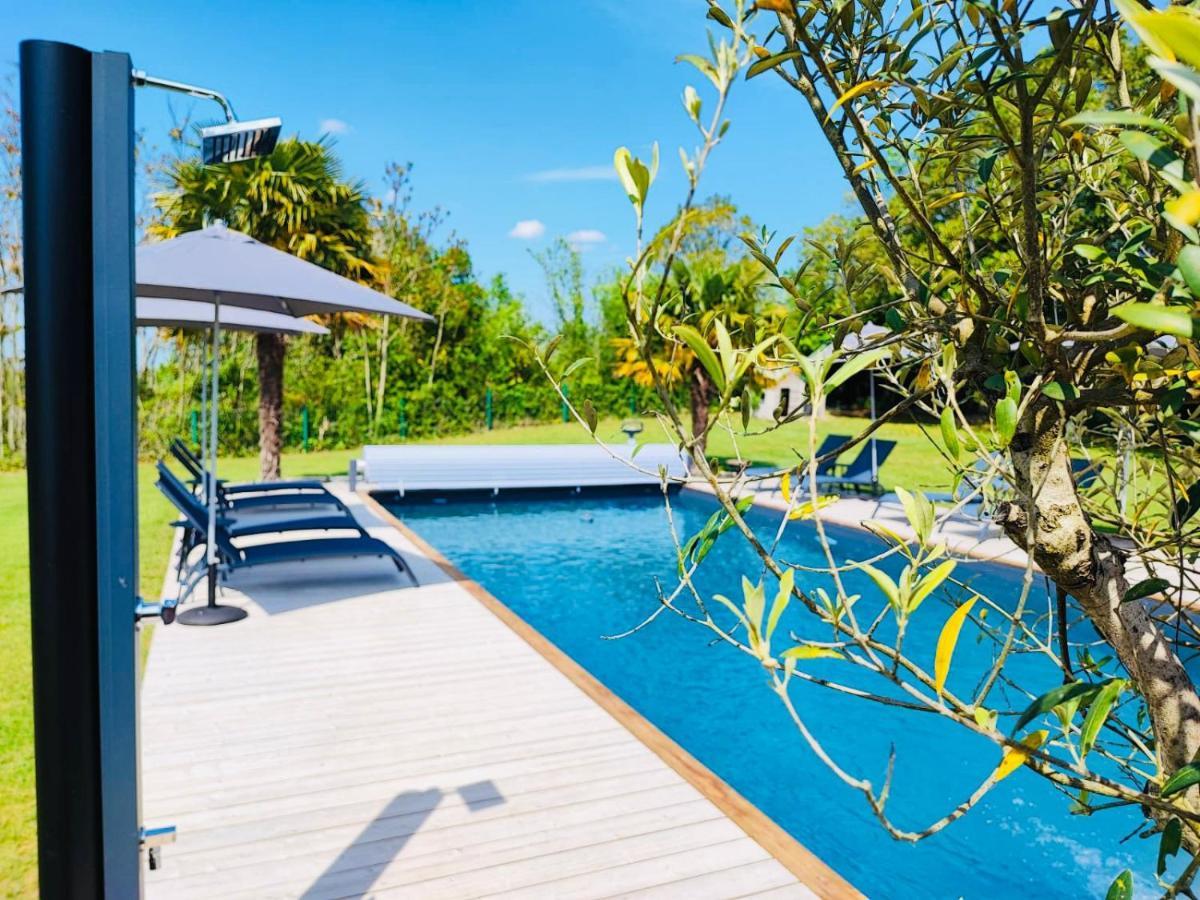 Domaine Des Hugons Villa Prignac-et-Marcamps Bagian luar foto