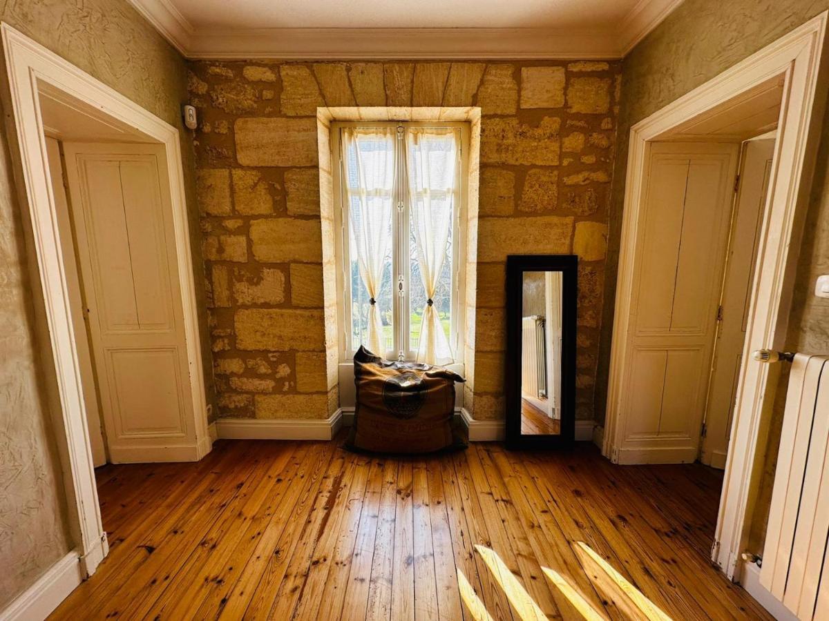 Domaine Des Hugons Villa Prignac-et-Marcamps Bagian luar foto